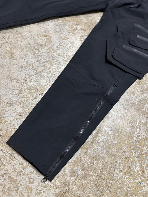 Black Tactical Zip Cargo Pants – Unisex Multi-Pocket Streetwear Trousers
