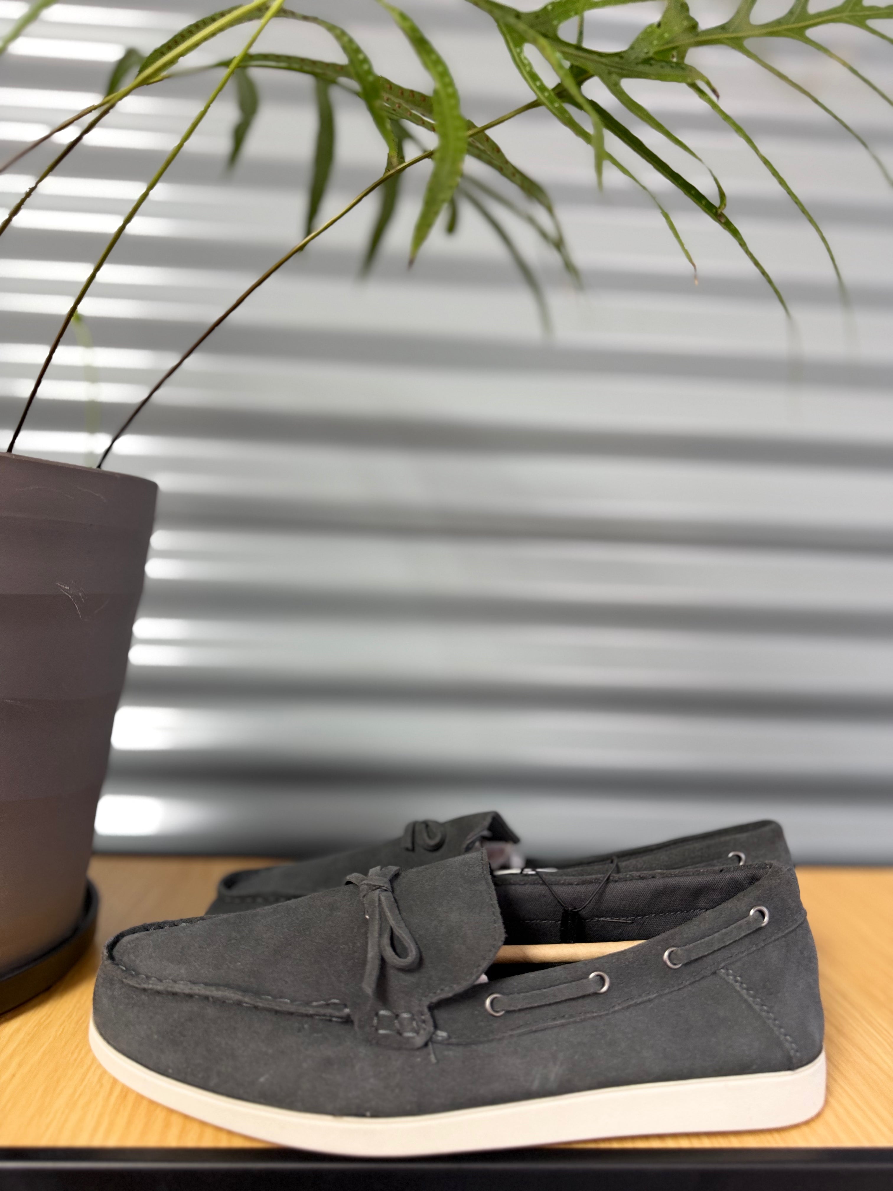 MEN'S SUEDE TASSEL LOAFERS - GREY