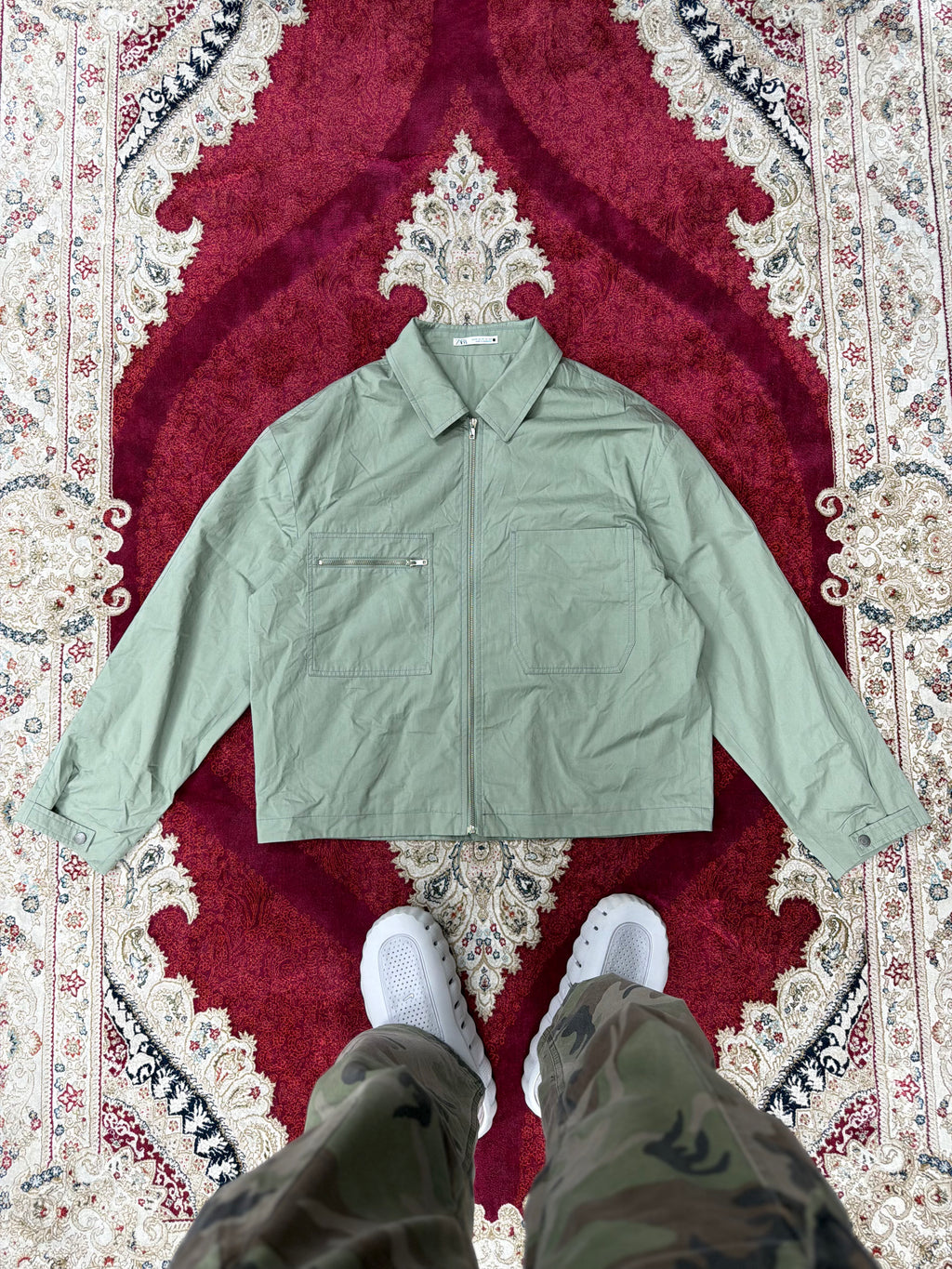 ZARA Sage Green Zip Jacket – Minimal Utility Fit