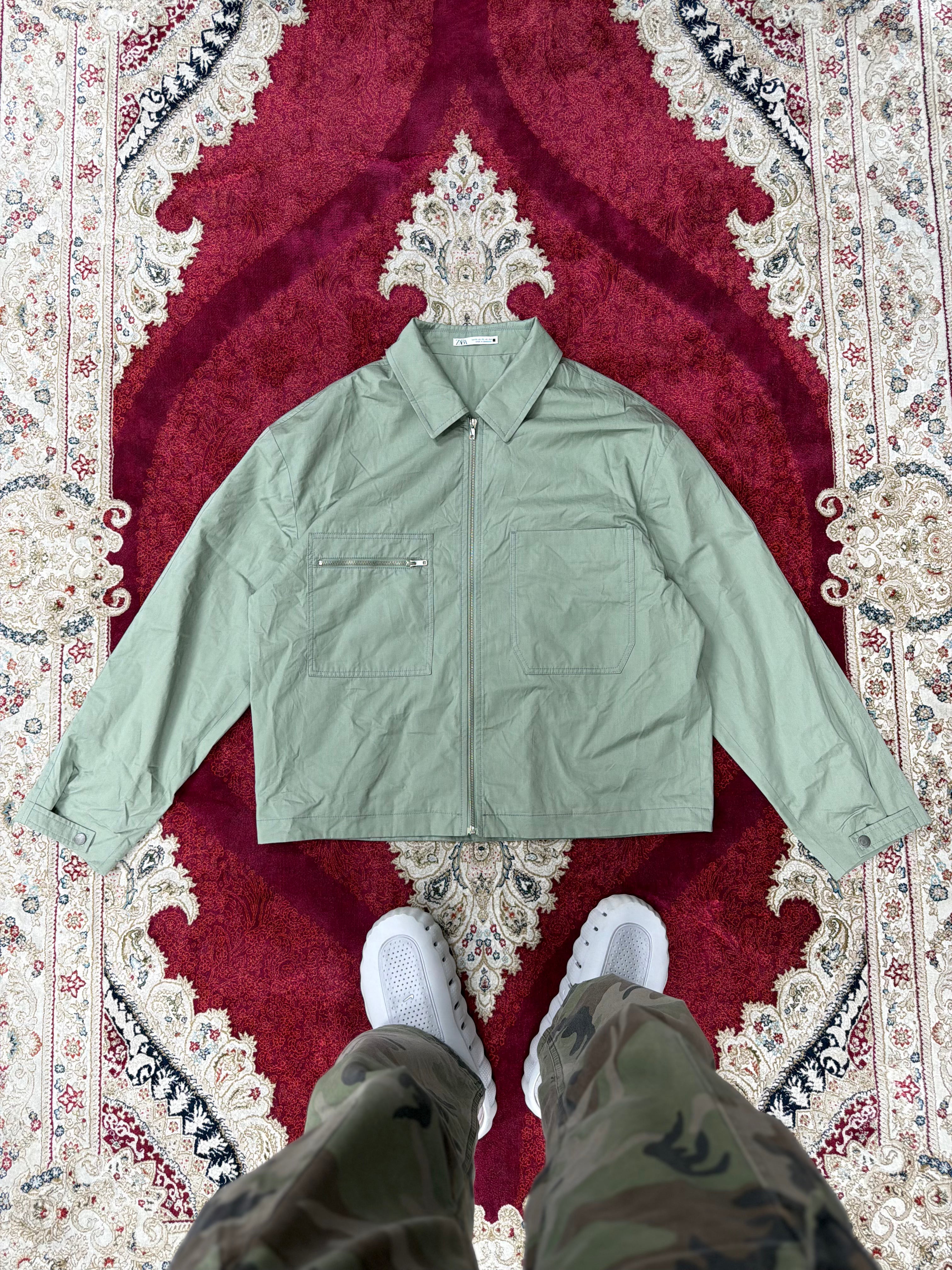 ZARA Sage Green Zip Jacket – Minimal Utility Fit