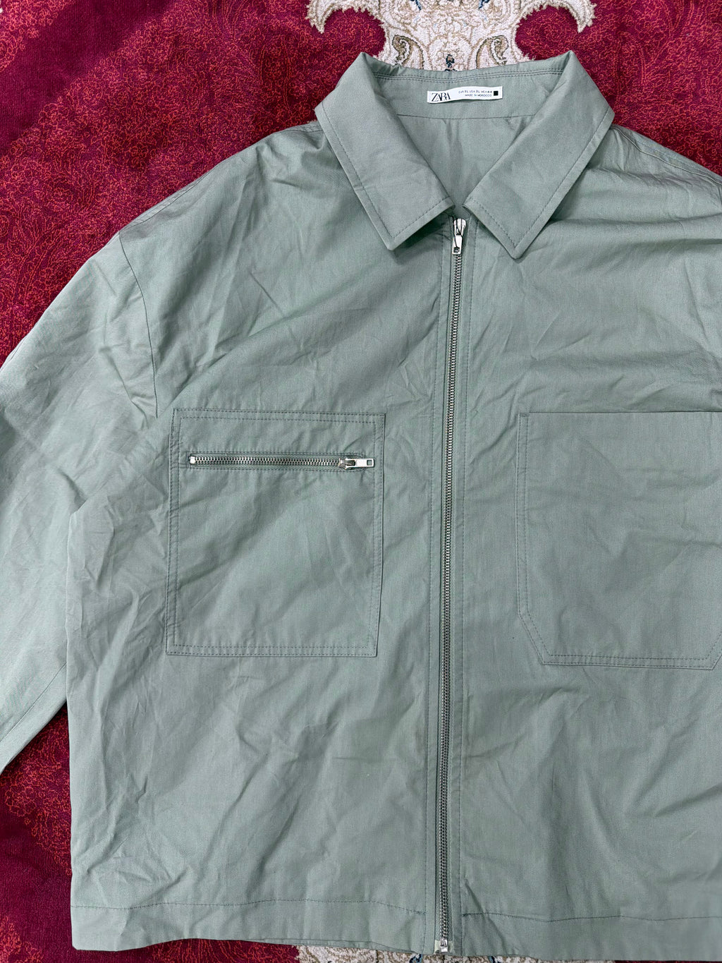 ZARA Sage Green Zip Jacket – Minimal Utility Fit