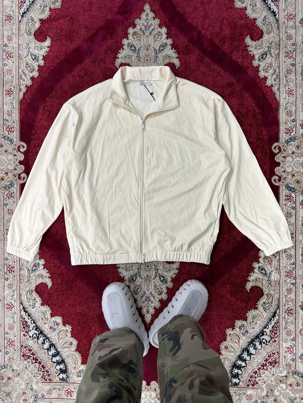 ZARA Cream Lightweight Zip Jacket – Everyday Essential