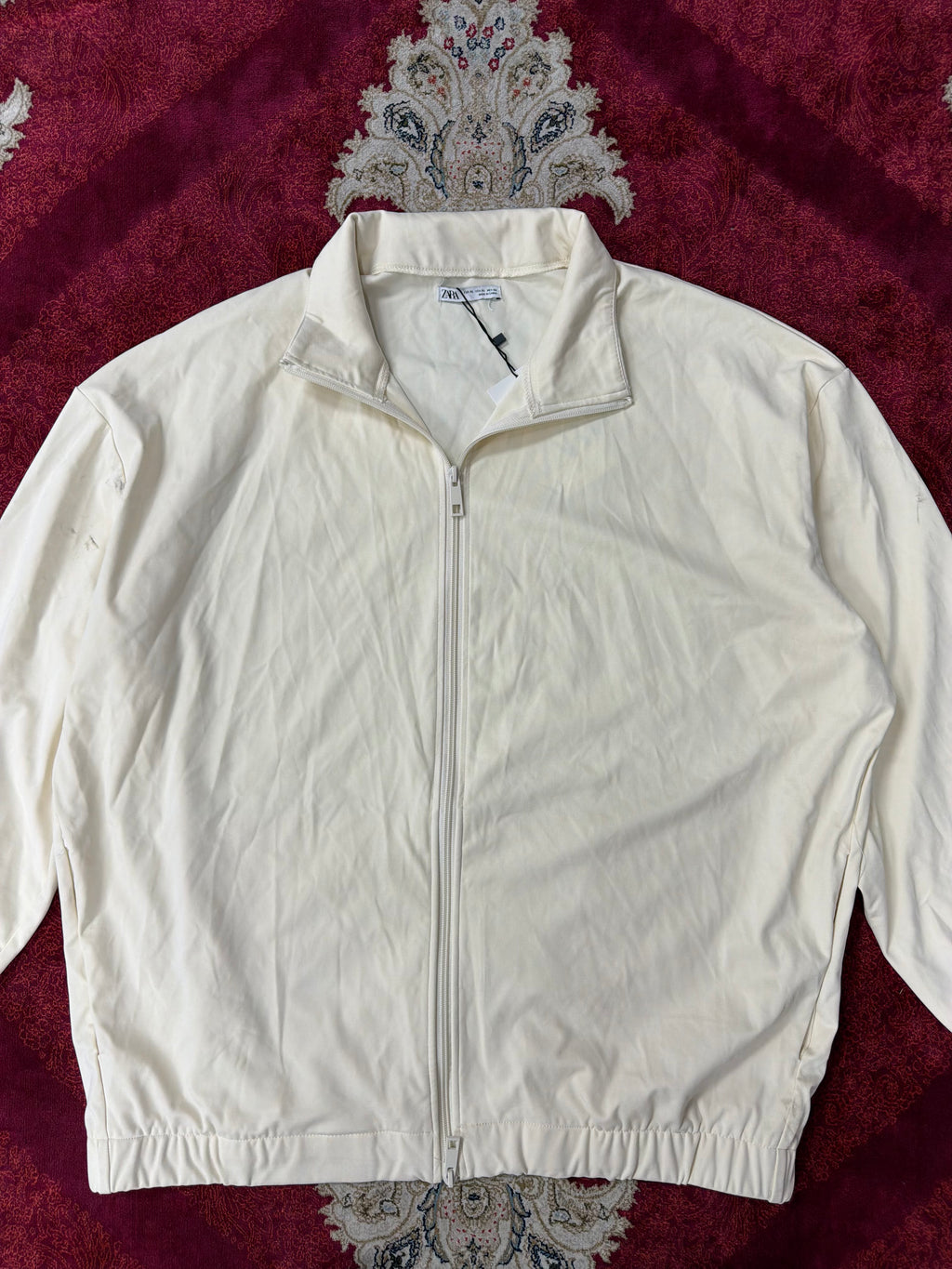 ZARA Cream Lightweight Zip Jacket – Everyday Essential