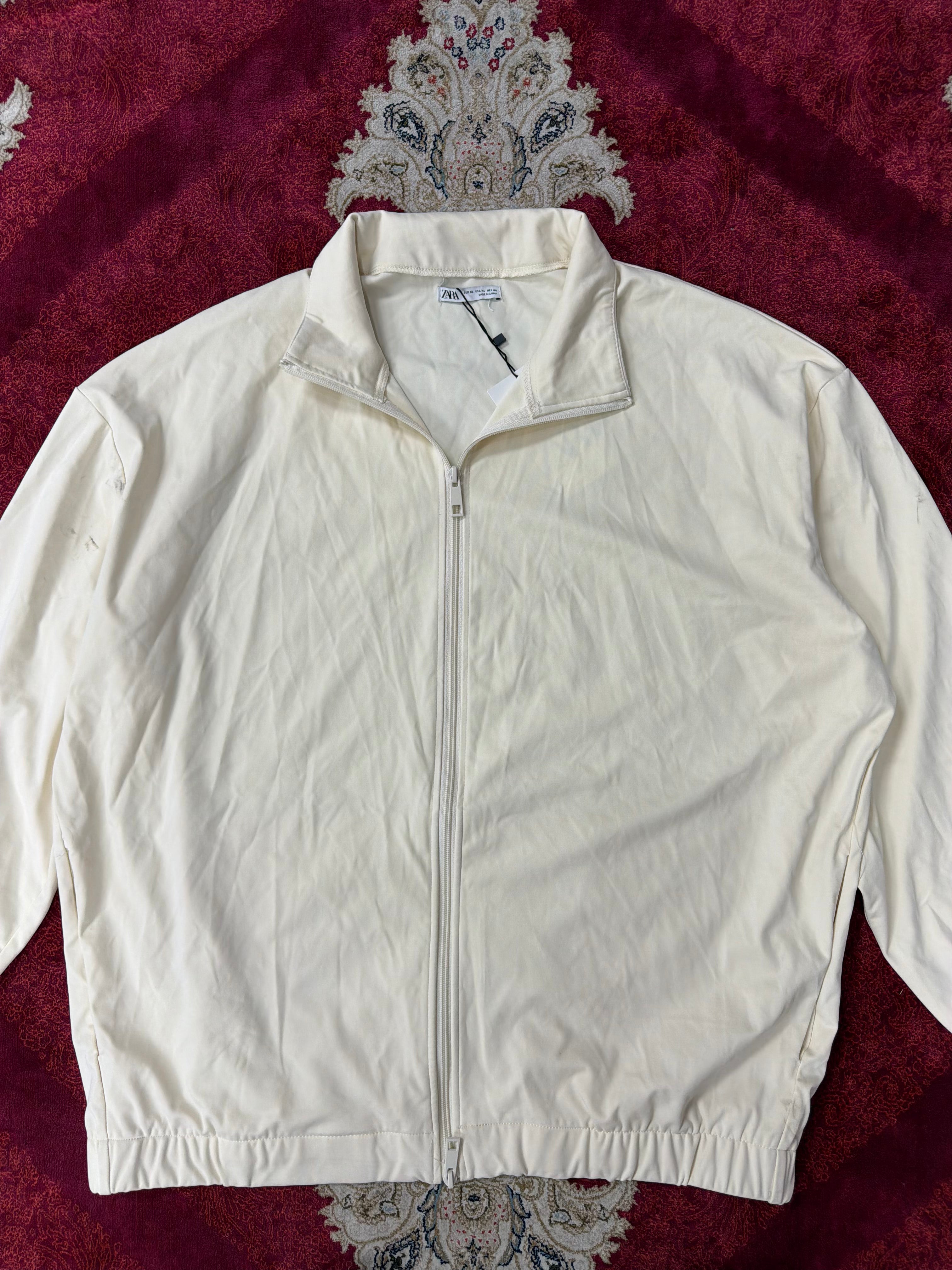 ZARA Cream Lightweight Zip Jacket – Everyday Essential