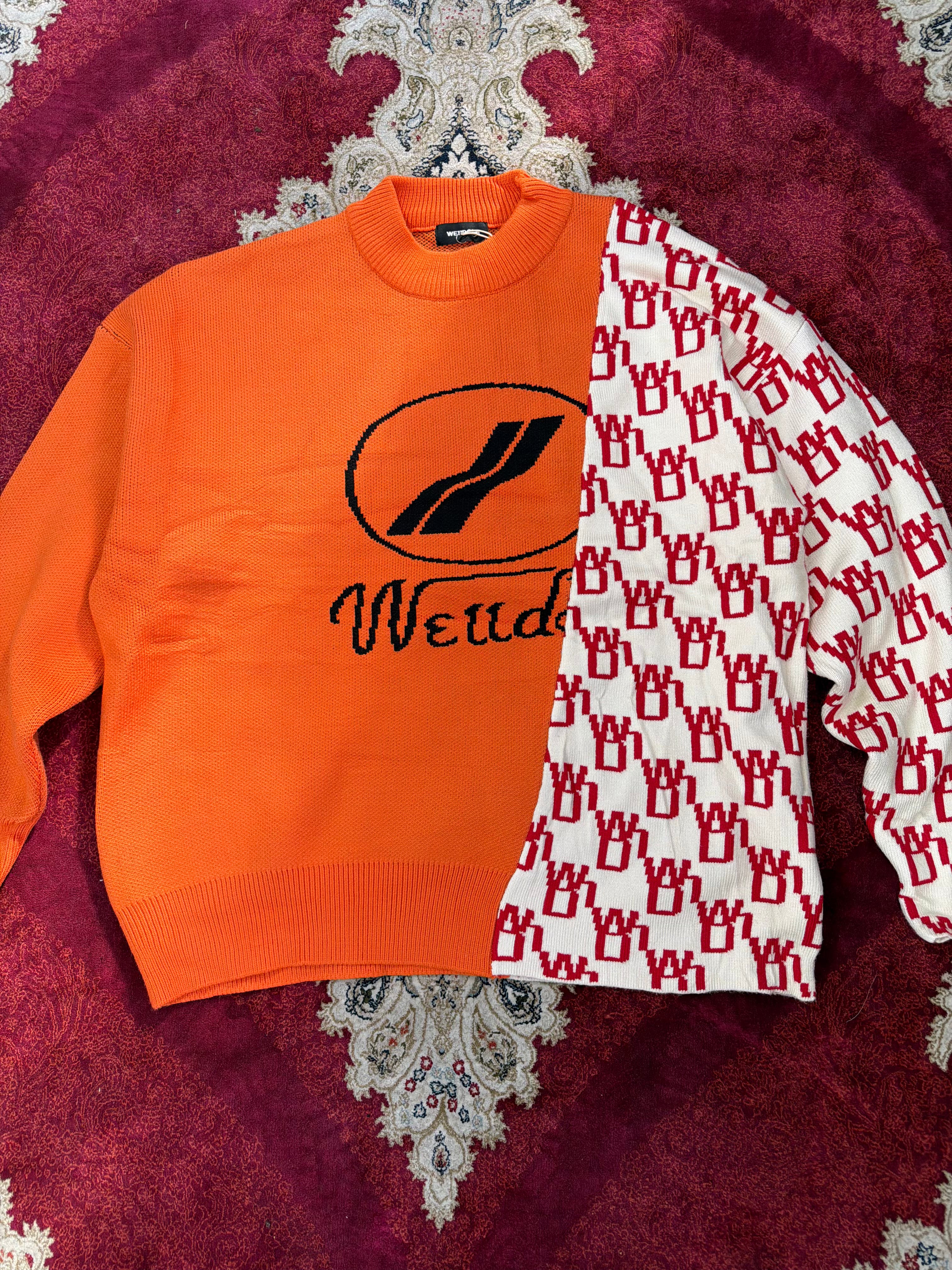 We11done Split Knit Logo Sweater – Orange / White Contrast