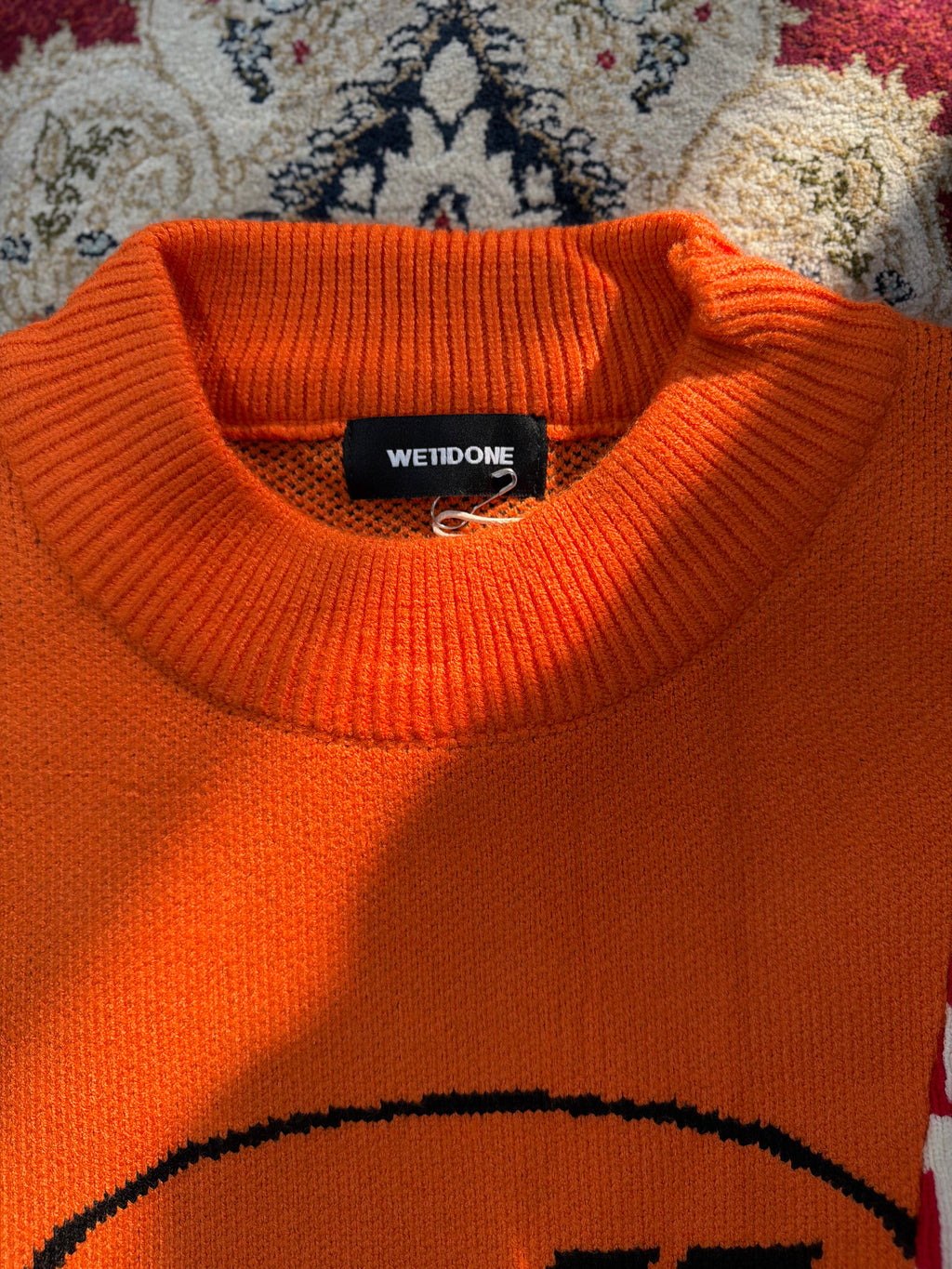 We11done Split Knit Logo Sweater – Orange / White Contrast