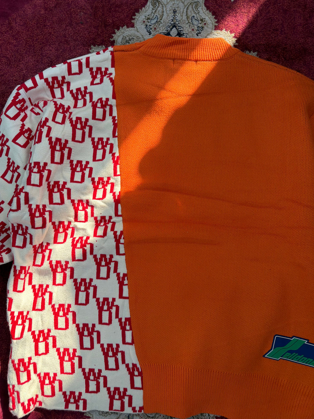 We11done Split Knit Logo Sweater – Orange / White Contrast