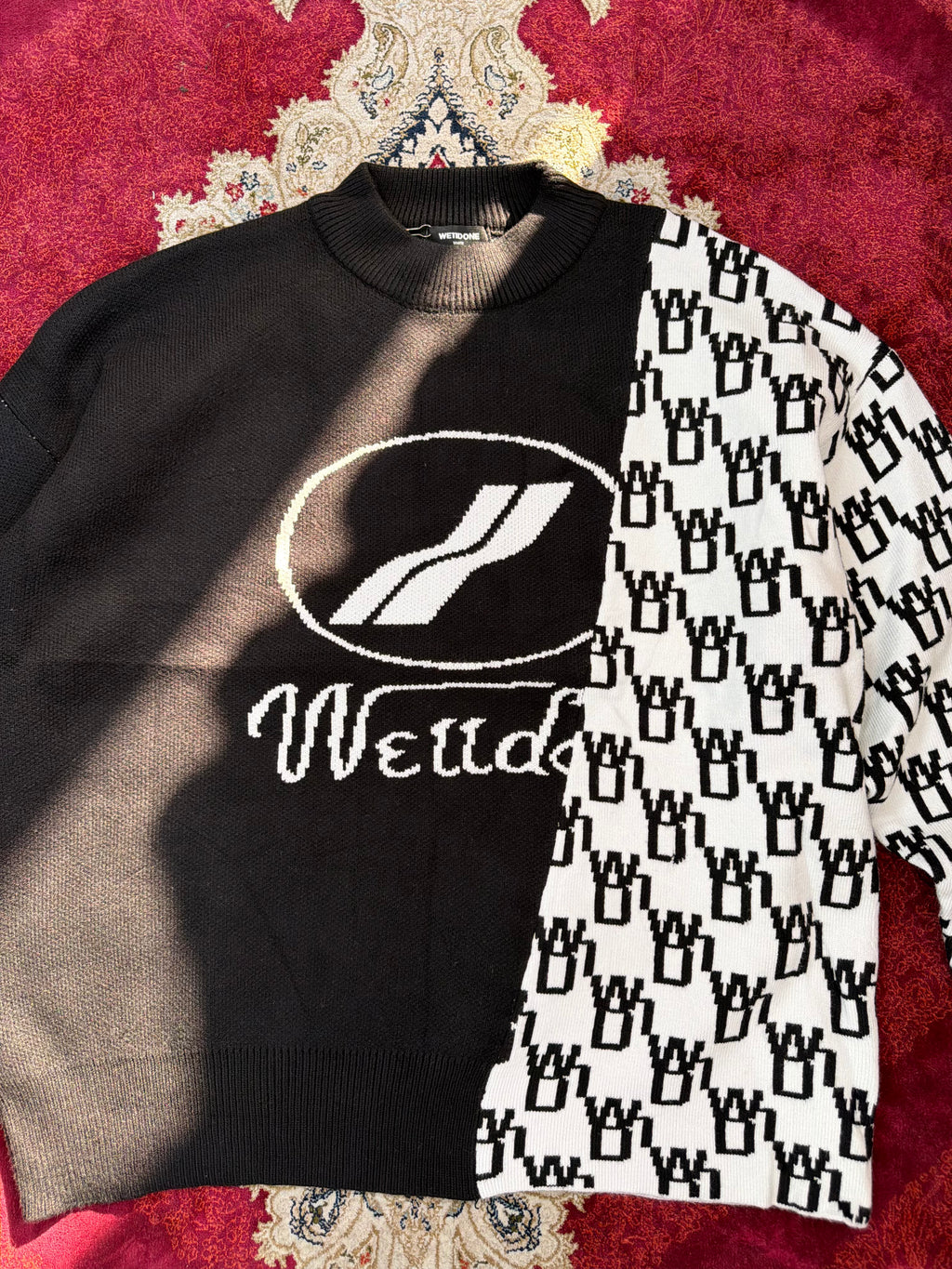 We11done Split Knit Logo Sweater – Black / White Contrast