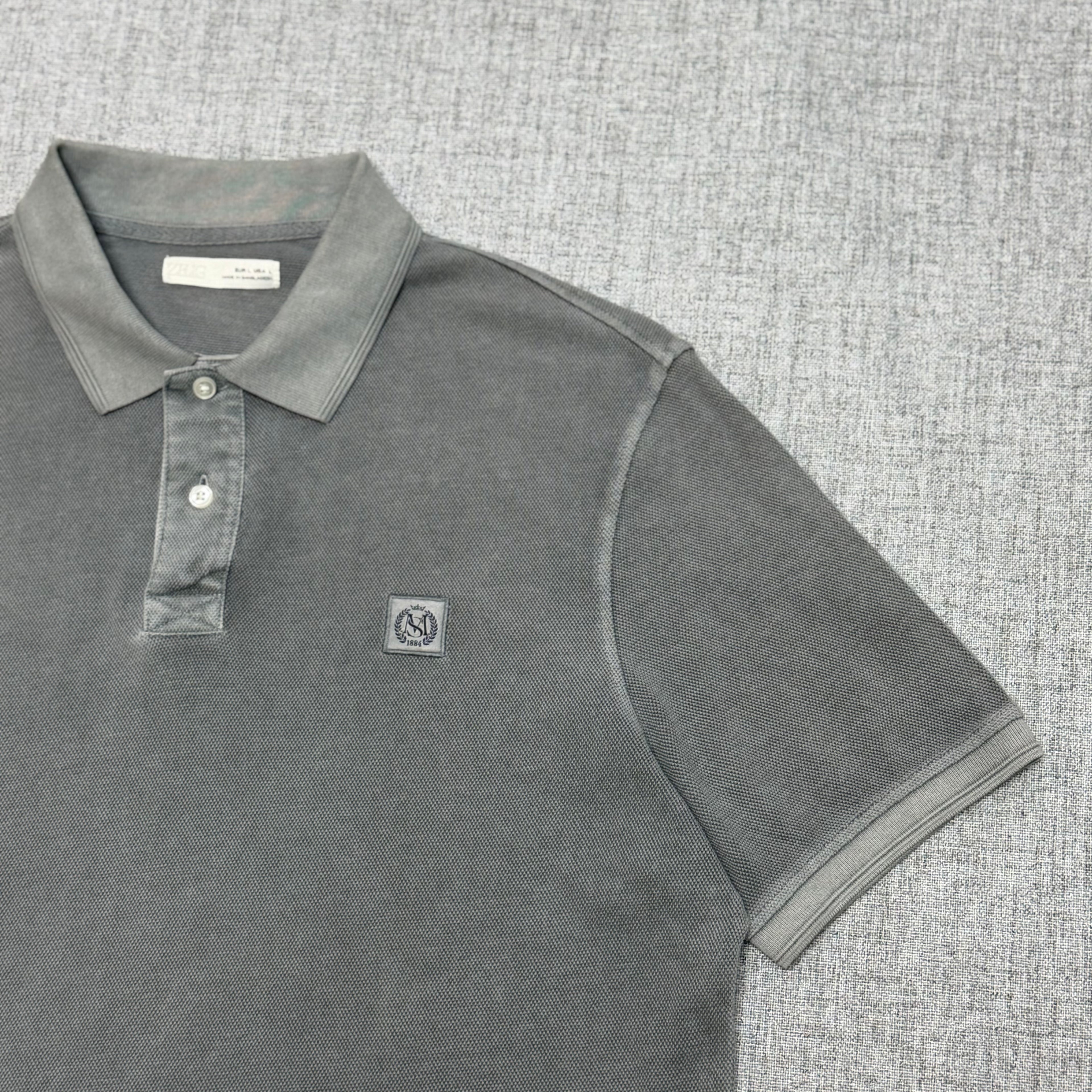 Grey Polo Shirt – Minimal Smart Casual Essential